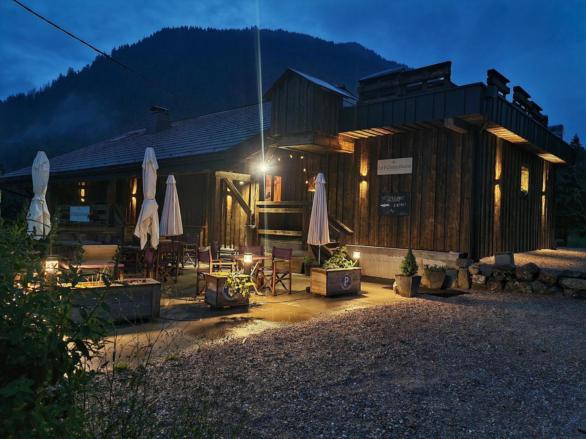 Le Passionnant Hotell Morzine Eksteriør bilde