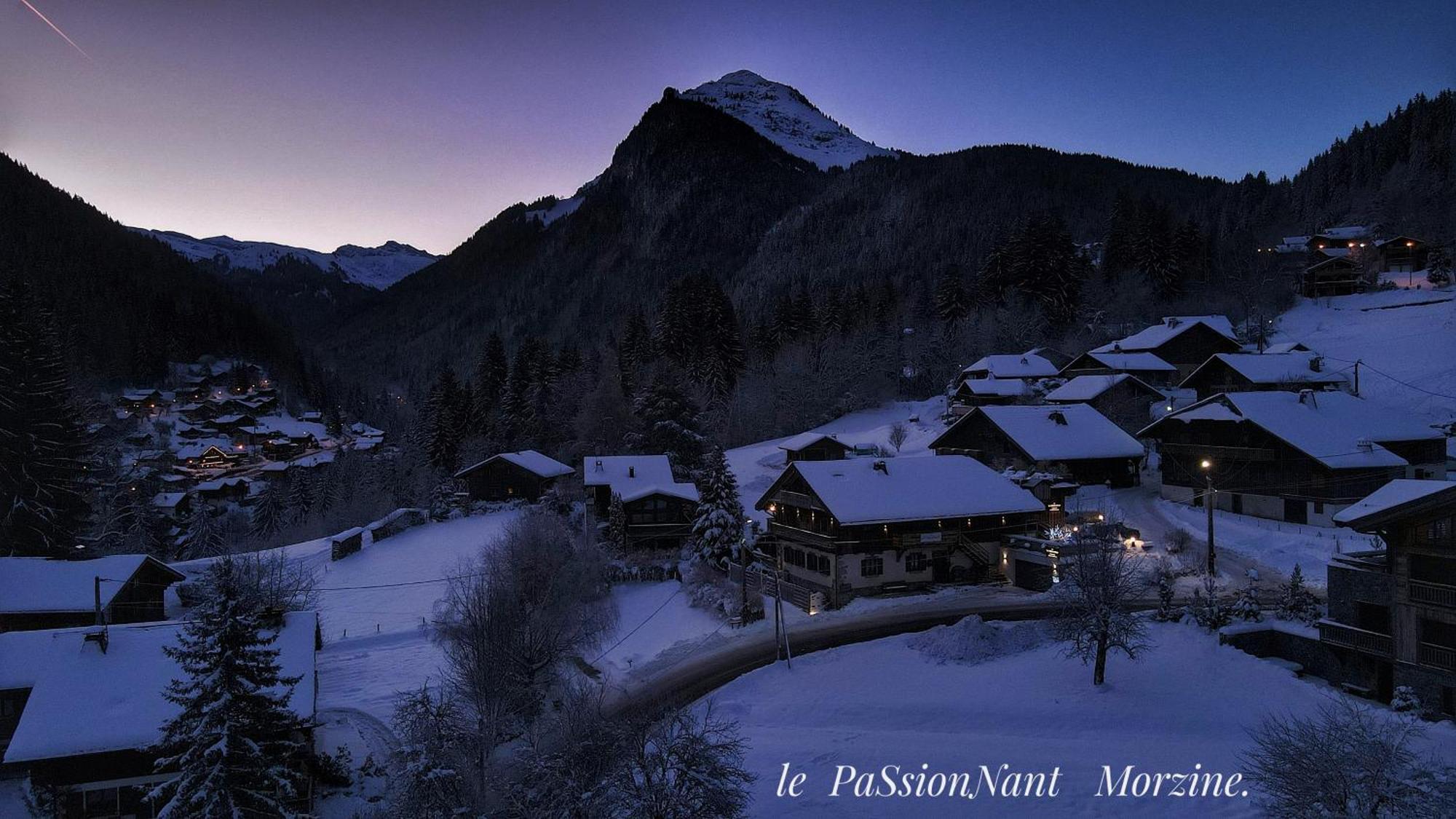 Le Passionnant Hotell Morzine Eksteriør bilde